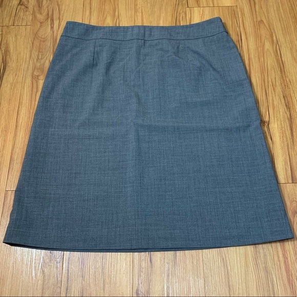 Escada Sport Grey Wool Lined Midi Skirt - Picture 2 of 11